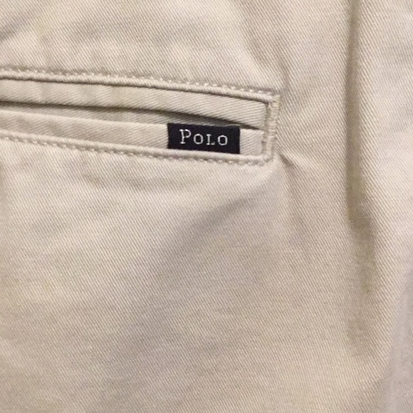 Ralph Lauren khaki chinos. Size 36/30. - Picture 2 of 5